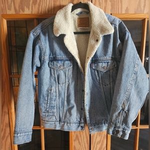 Mens Levi's sherpa Jean jacket
